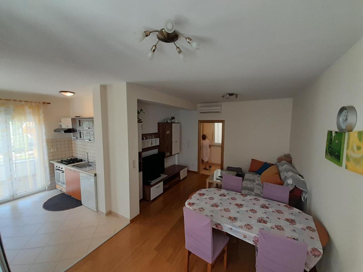 Lea Apartment Rovinj Exterior photo